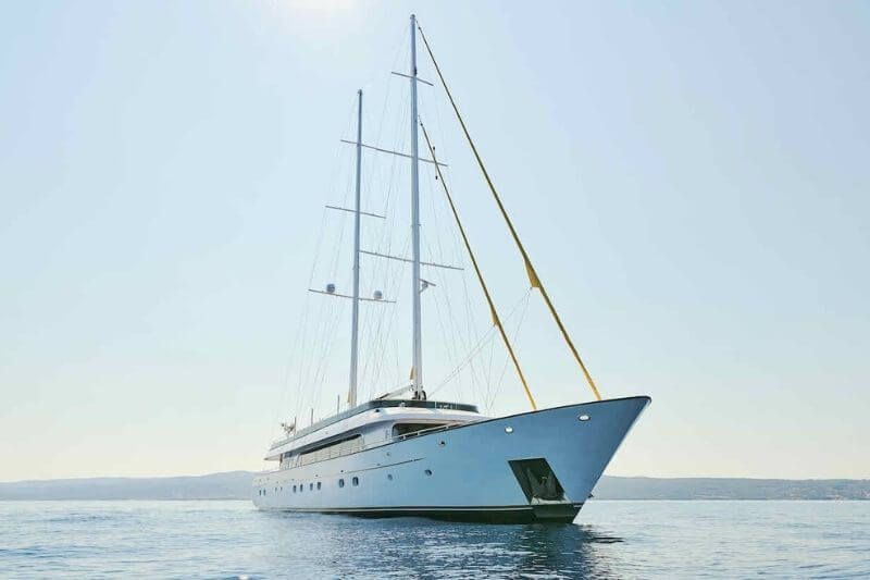 In Croatia you rent a luxury sailing yacht 49 meters long